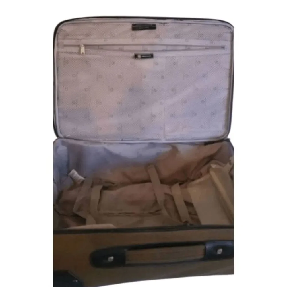 SWISSGEAR Soft Side Carry-On Two-Wheeled Luggage Bag